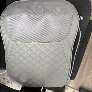 Neck massager. Electric rechargeable by usb  new in box